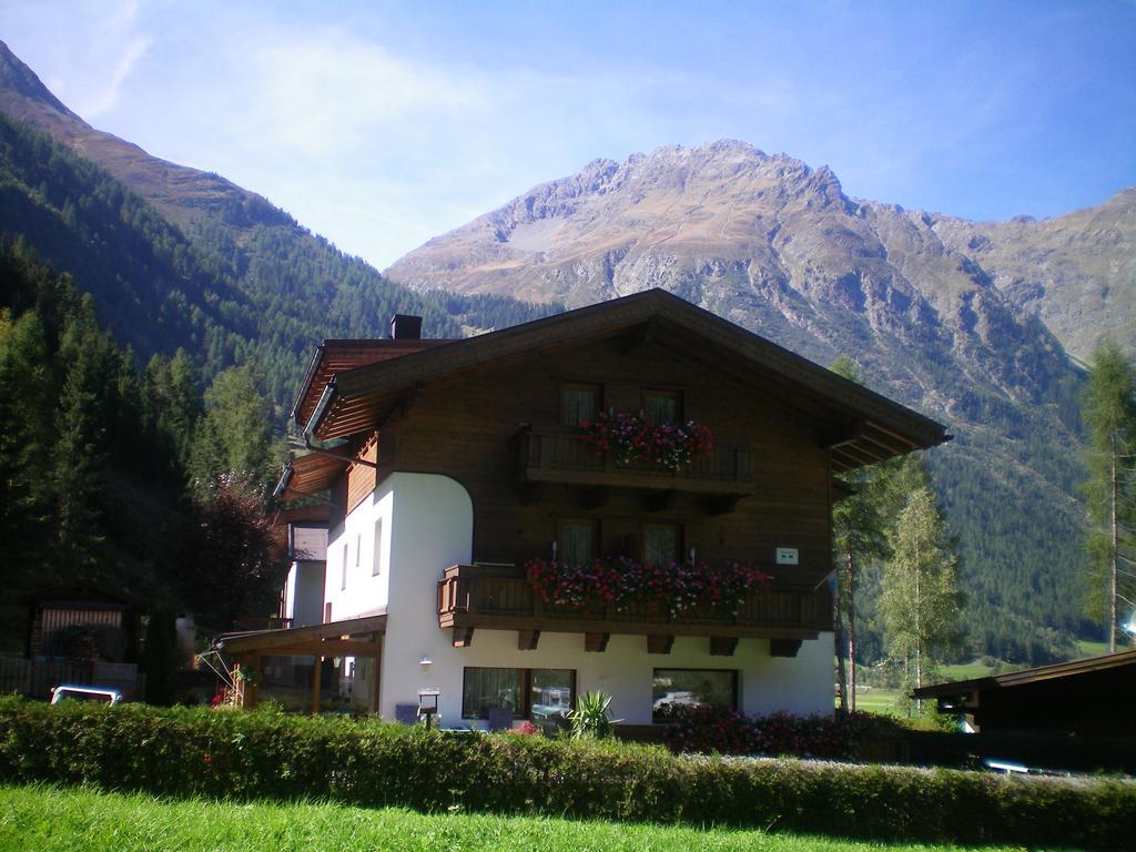 Haus Perchtold Apartment Huben  Exterior photo